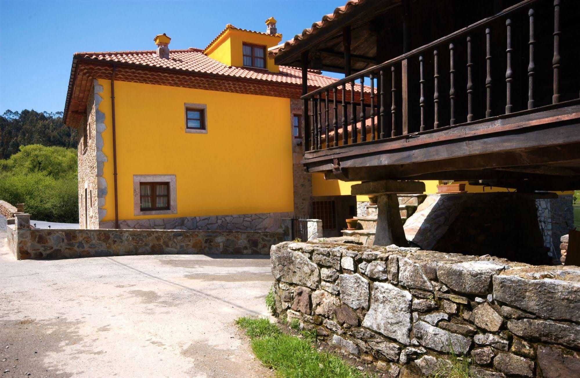 Casa Rural Los Sombredales Soto Del Barco Exterior photo